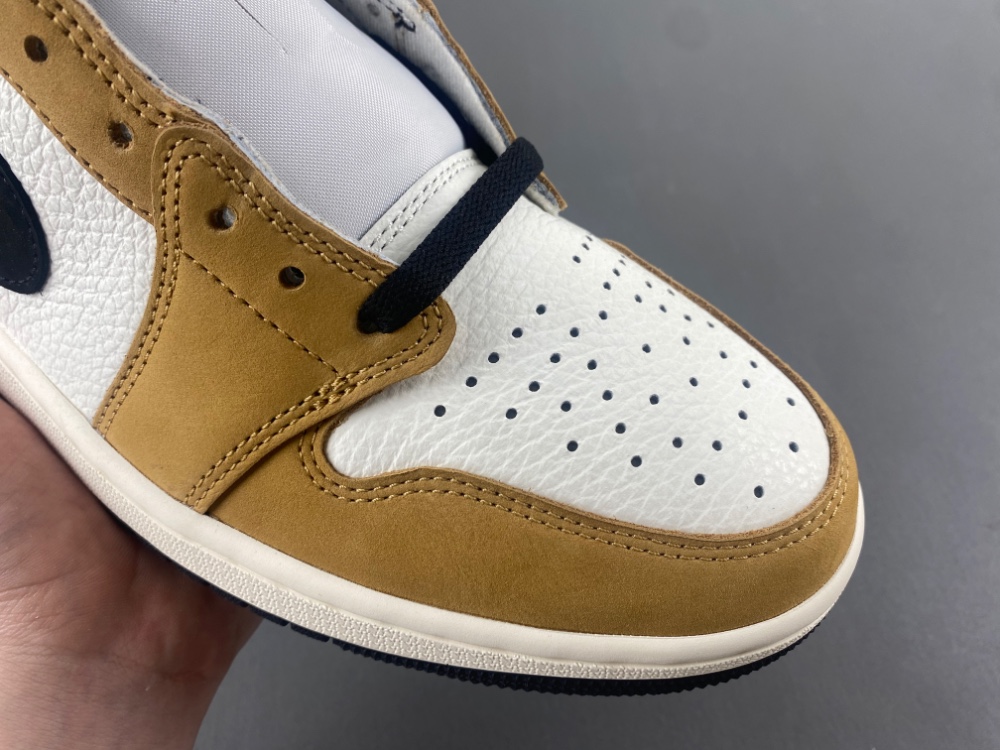 Air Jordan 1 Low “Rookie of the Year” CZ0790-107