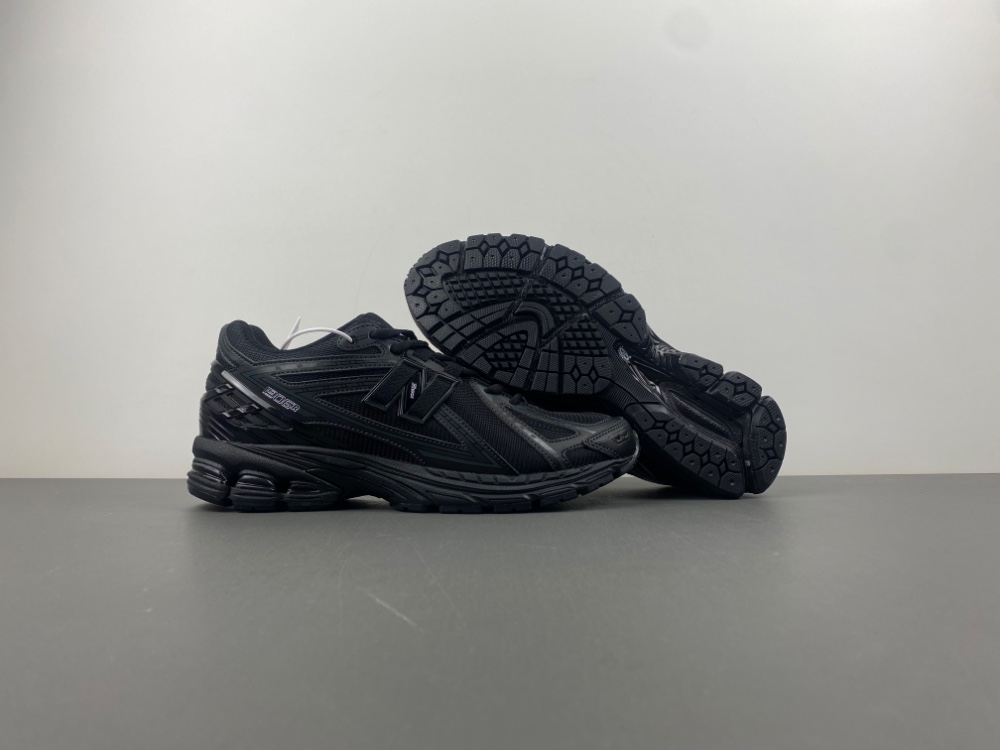 New Balance 1906  M1906RBB