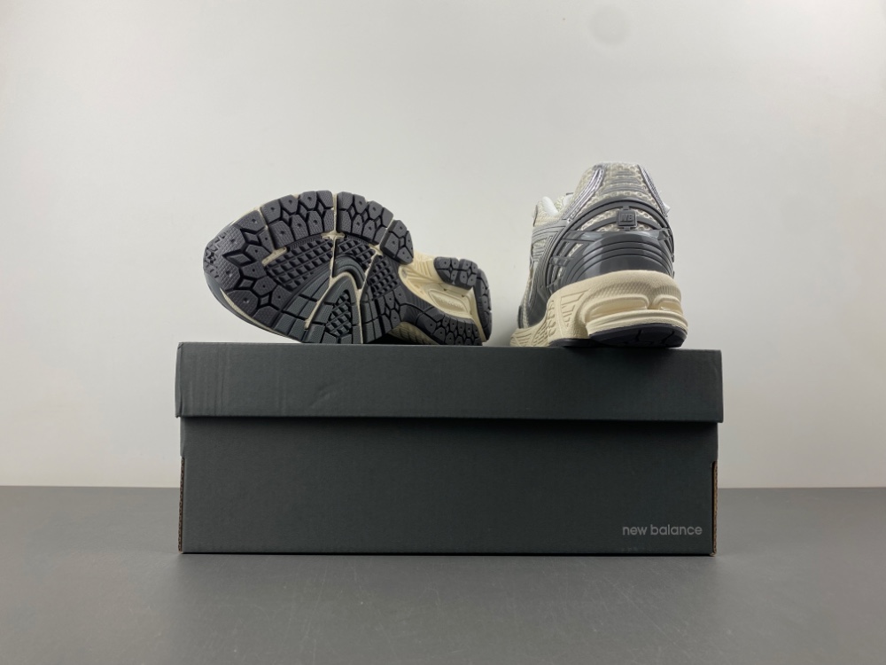 New Balance 1906  M1906RFS