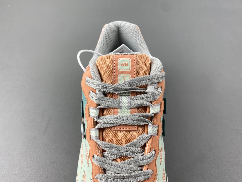 New Balance 1906  U1906WFB