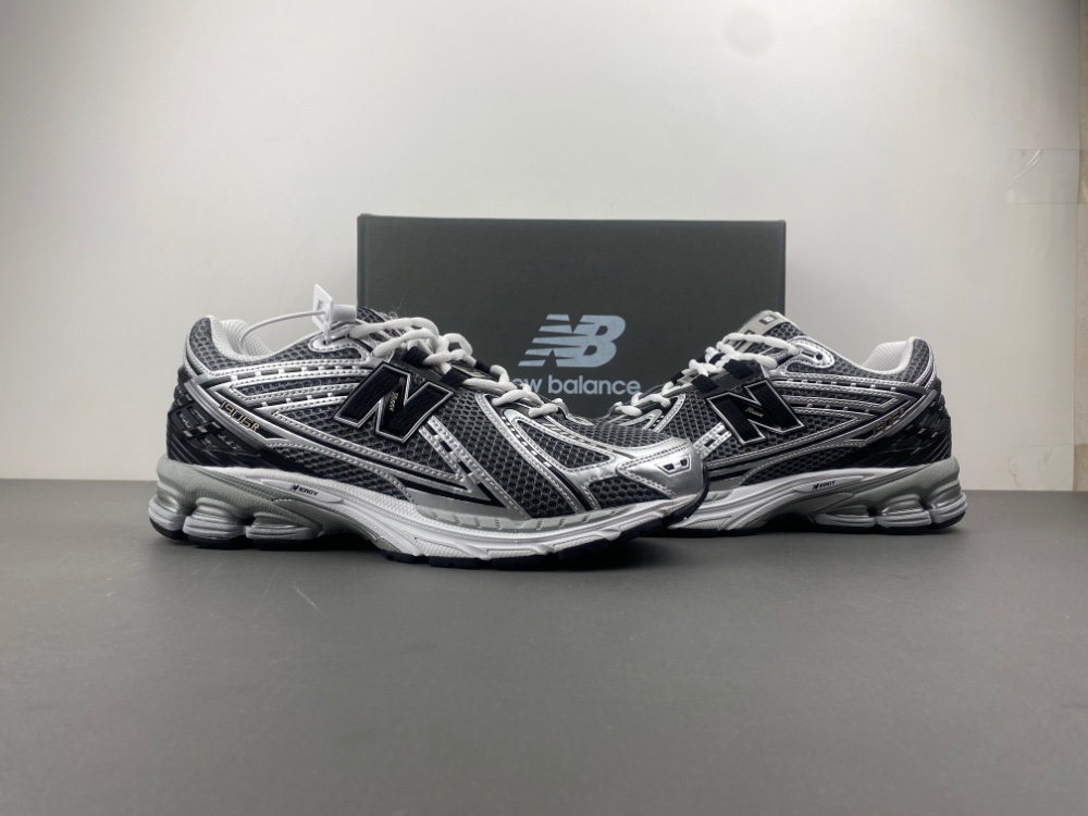 New Balance 1906  M1906RCG