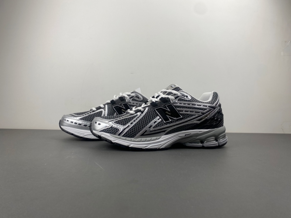 New Balance 1906  M1906RCG
