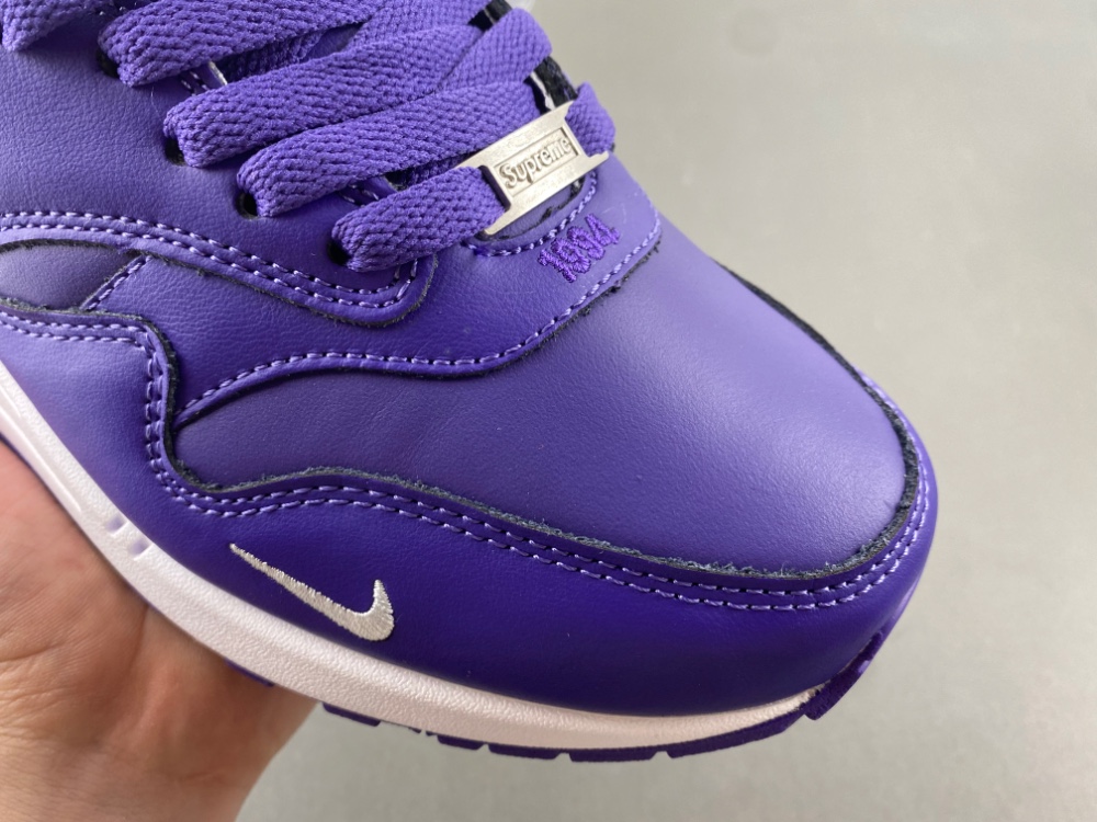 Supreme x Nike Air Max 1 “Varsity Purple” HF8813-500