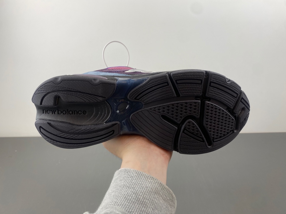 new balance NB  M2010ND  M2010ANB
