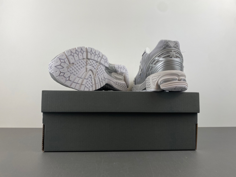 New Balance 1906  U1906WFE