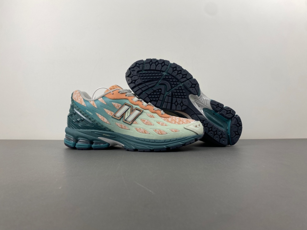 New Balance 1906  U1906WFB