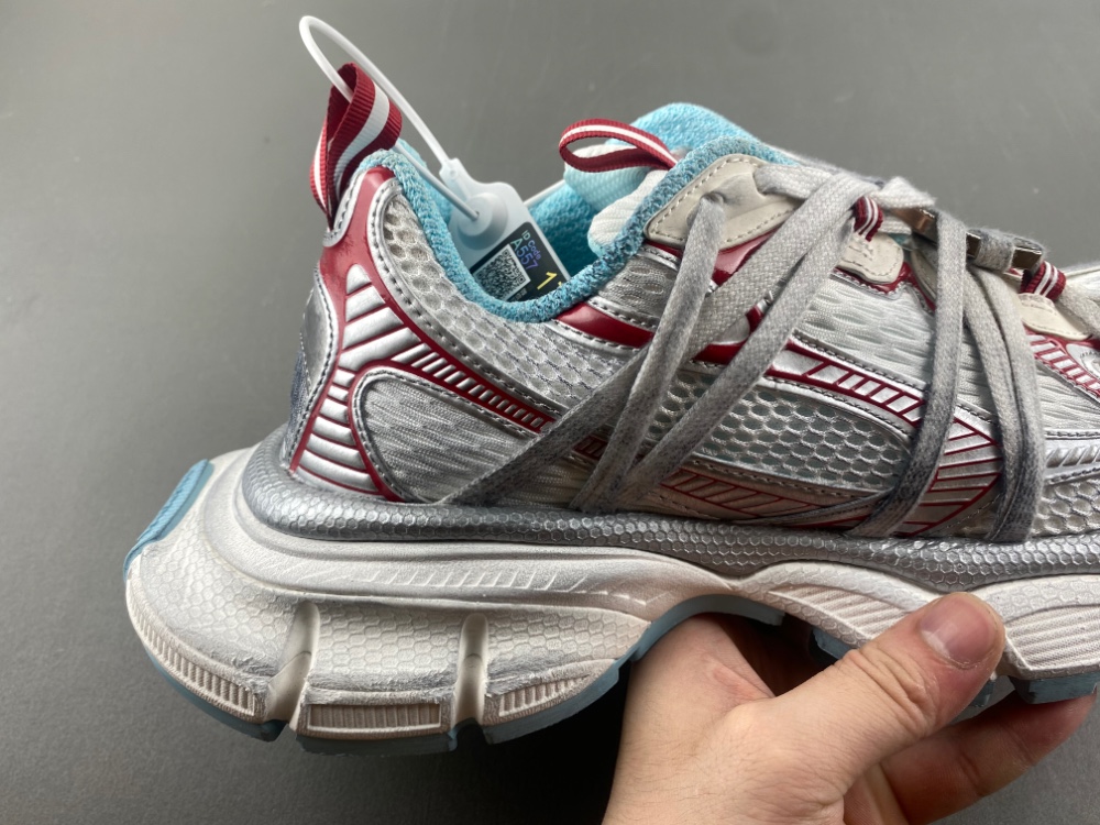 IAGA -PHANTOM SNEAKER 825601 W3XCH 1614