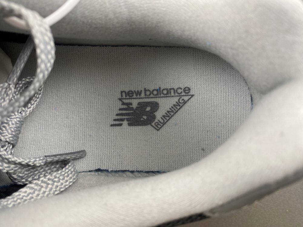 New Balance U9060ZGA 