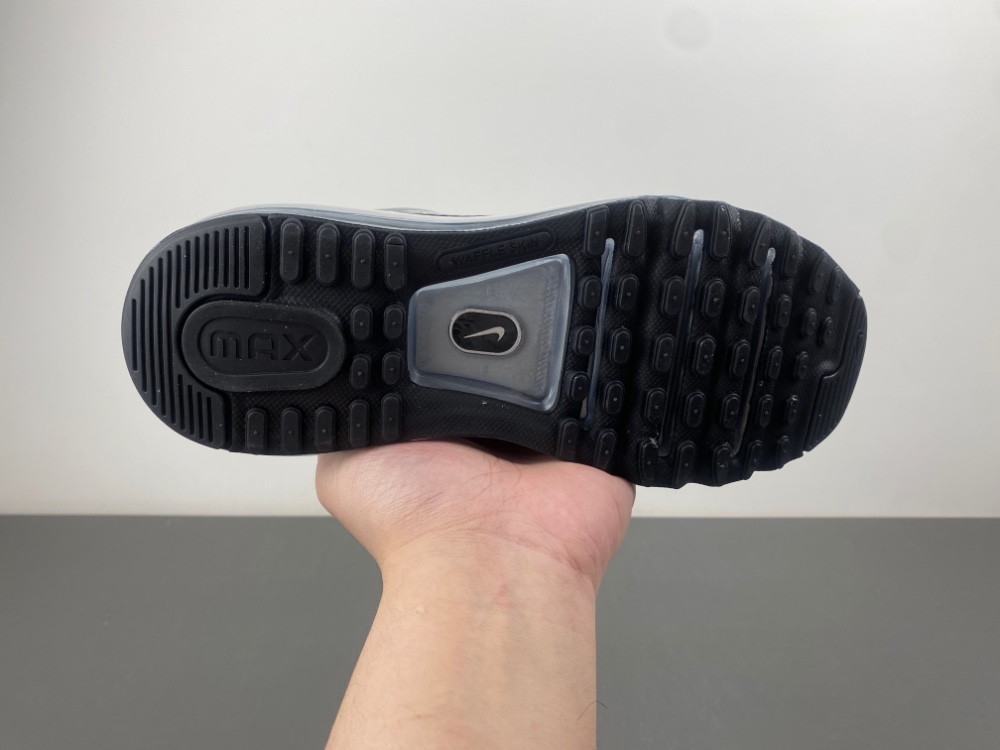 Nike Air Max 2013 Goes Full Metalli  HQ3025-001
