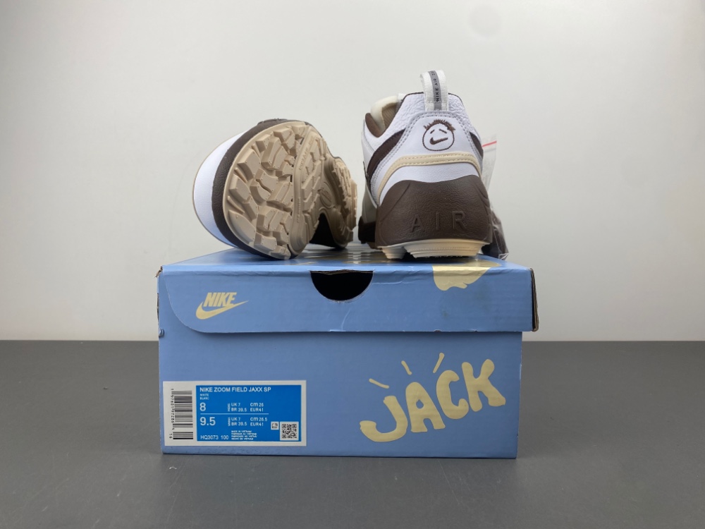 Travis Scott x Nike Zoom Field Jaxx 
