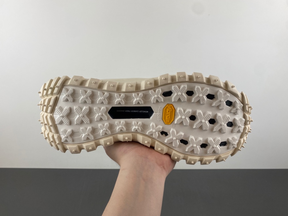 Moncler   Trail Grip GTX”