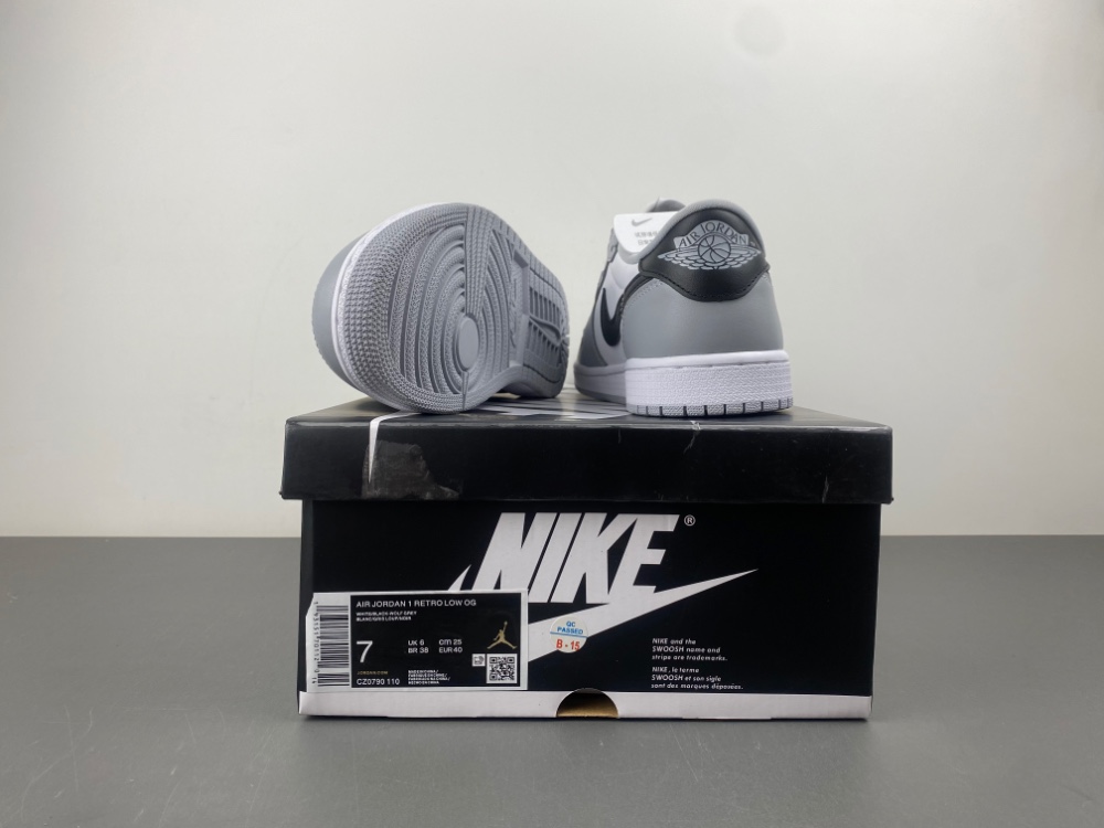 Air Jordan 1 Low OG “Barons”  CZ0790-110