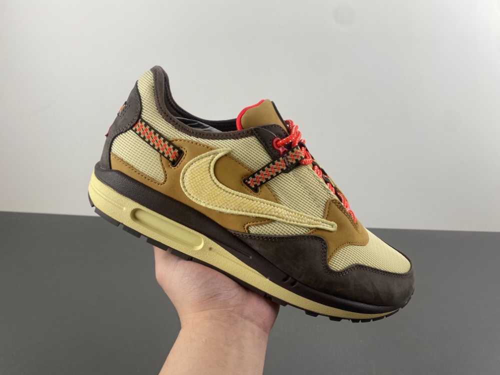 Nike Max1 ts  Travis Scott x MAX1  do9392-200