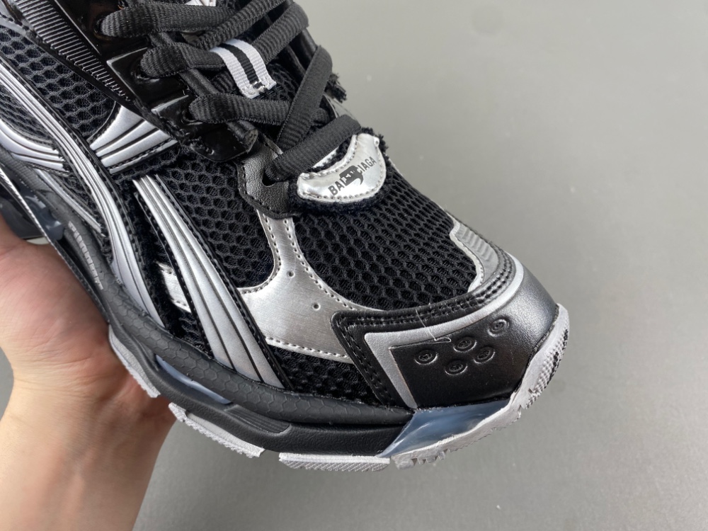 Balenciaga Runner  772774 W3RNY 0322