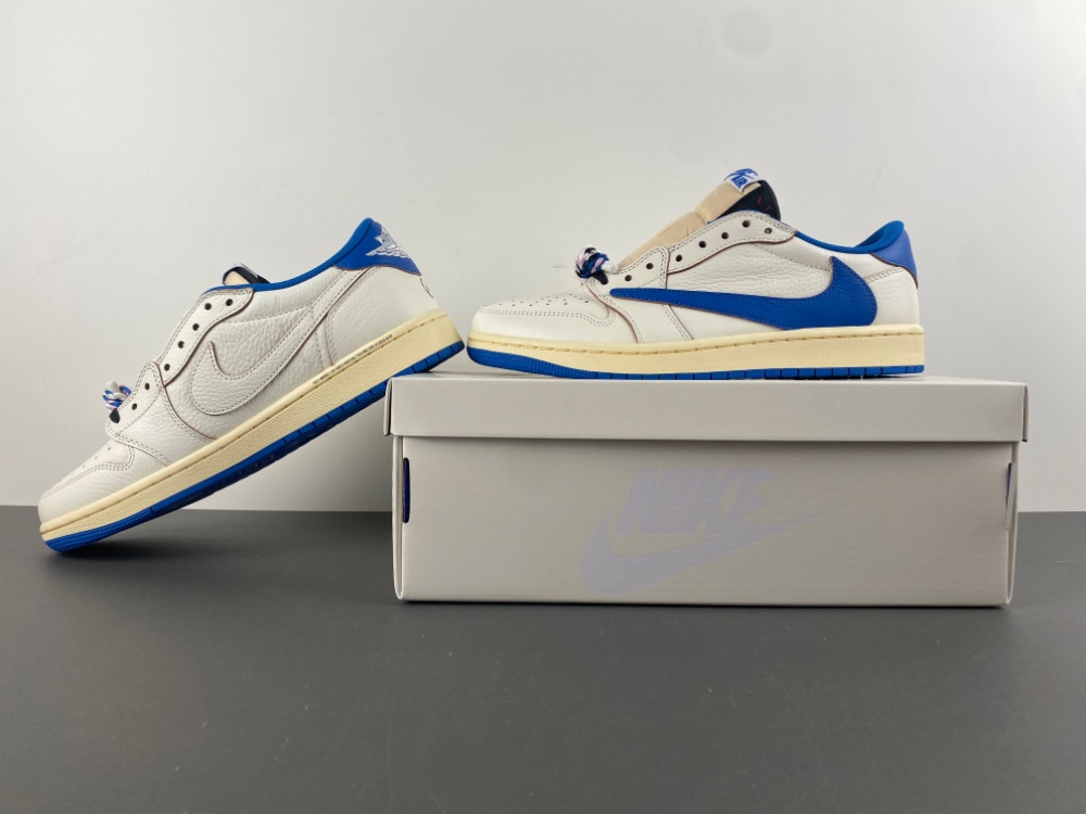 Travis Scott x Fragment x Air Jordan 1 Low OG 2.0 DM7866-104