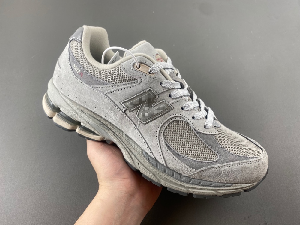 new balance NB 2002 U2002REE