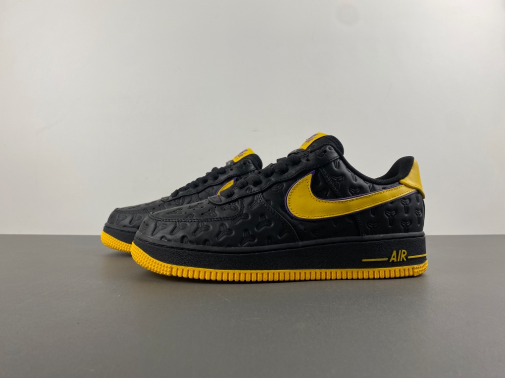 Kobe x Nike Air Force 1 Low  Kobe x AF1 HV5122-001