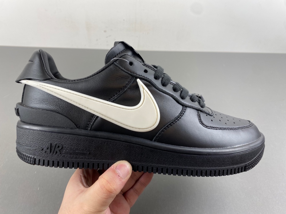 AMBUSH x Nike Air Force 1 Low  DV3464-001