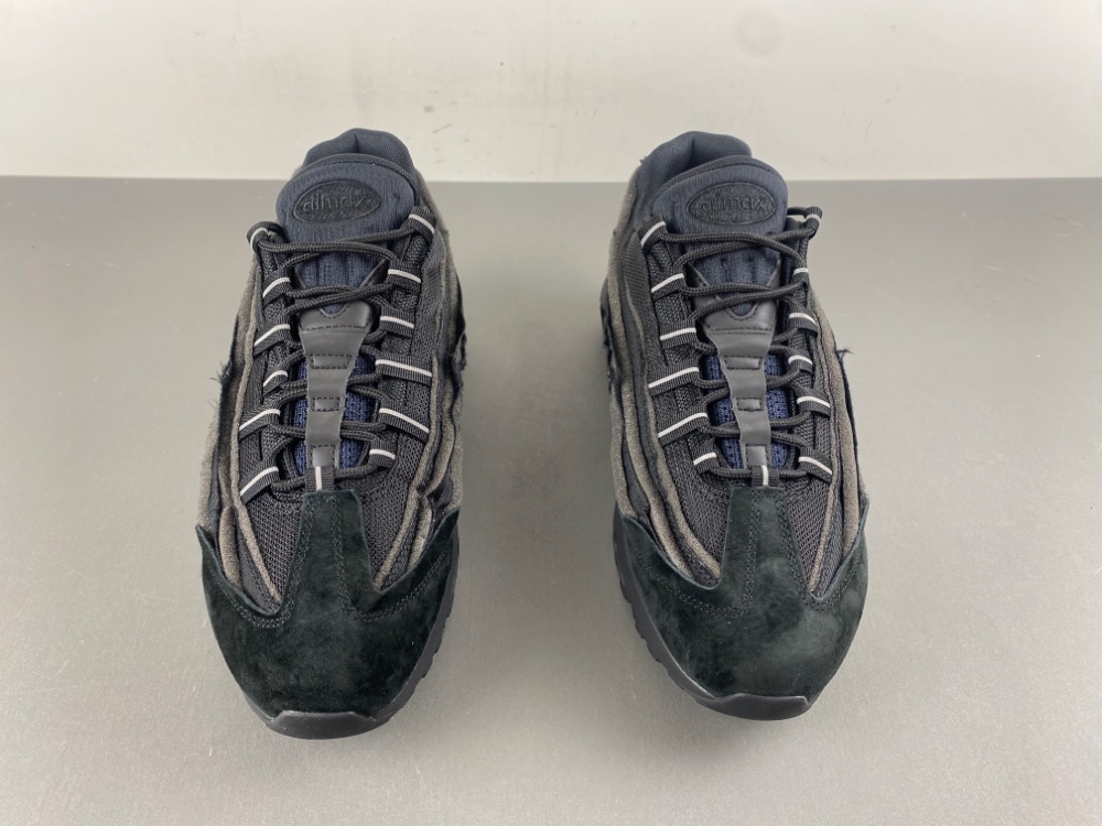 Comme des Garçons x Air Max 95 