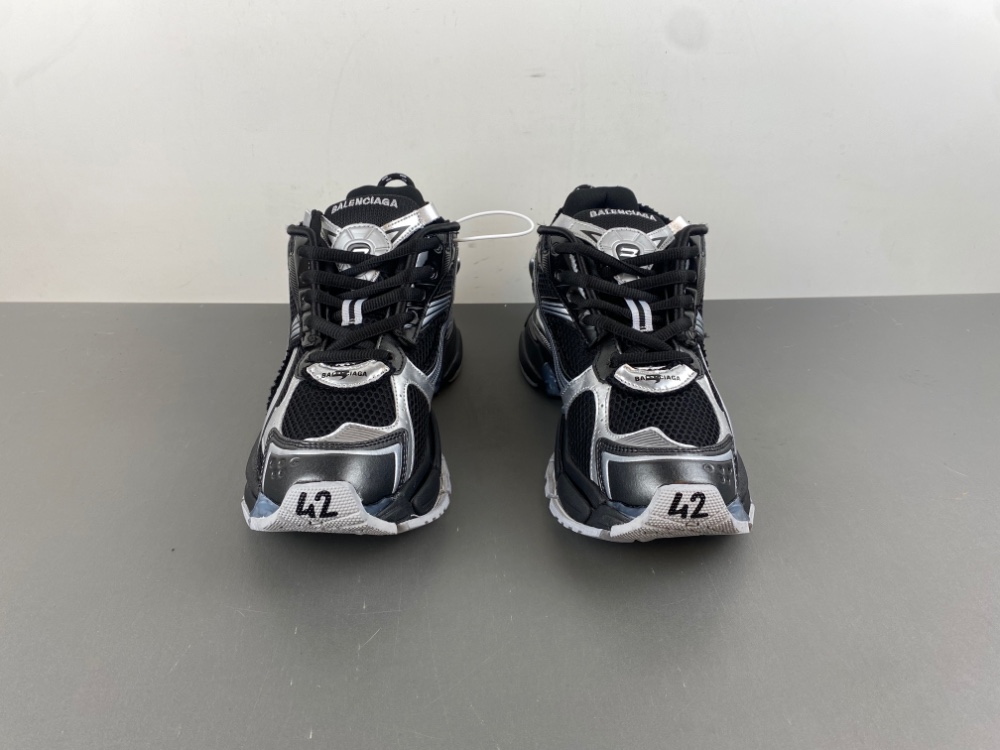 Balenciaga Runner  772774 W3RNY 0322