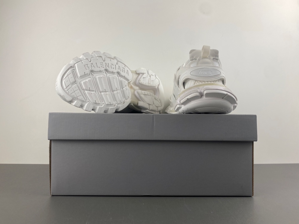 Balenciaga 3.0  825417 WDTSC 1000