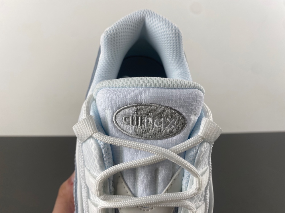 Nike Air Max 95 OG “Grey Gradient”  CT1268-100