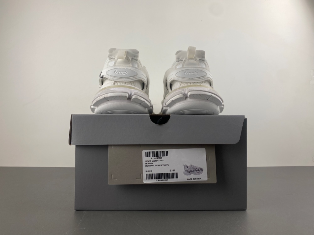 Balenciaga 3.0  825417 WDTSC 1000