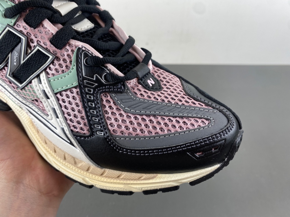 New Balance 1906 “Inkwell  U1906