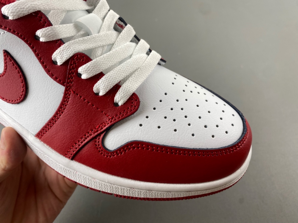 Air Jordan 1 Low  553558-166