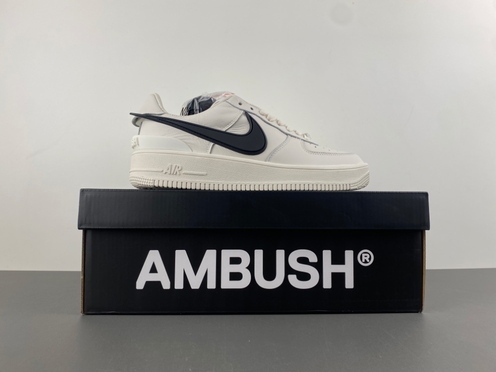 AMBUSH x Nike Air Force 1 Low  DV3464-002