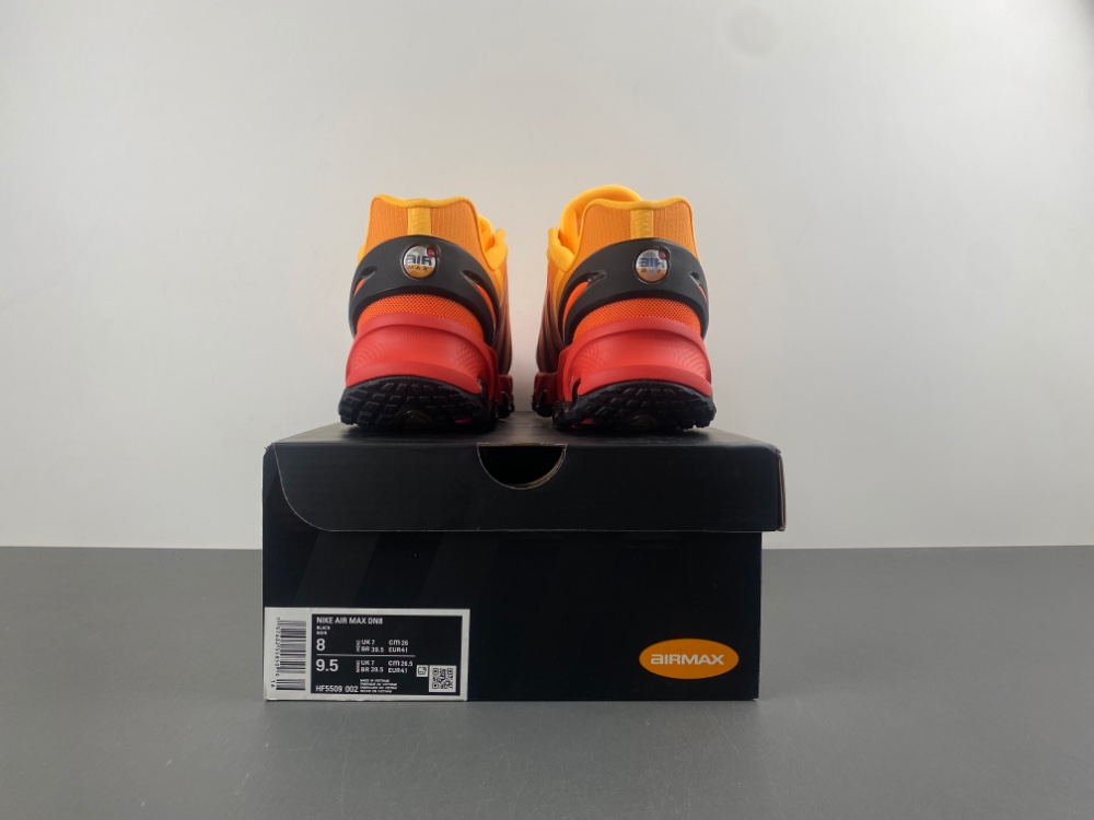 Nike Air Max DN 8  HF5509-002