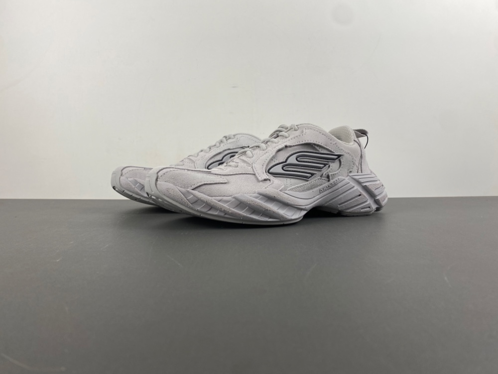 Balenciaga16 MONDAY  825418 WMNSS 1011
