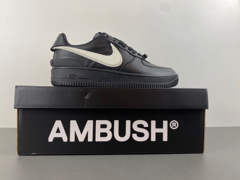 AMBUSH x Nike Air Force 1 Low  DV3464-001