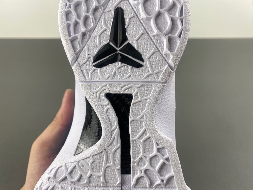GNike Kobe 6 Caitlin Clark PE2025-107
