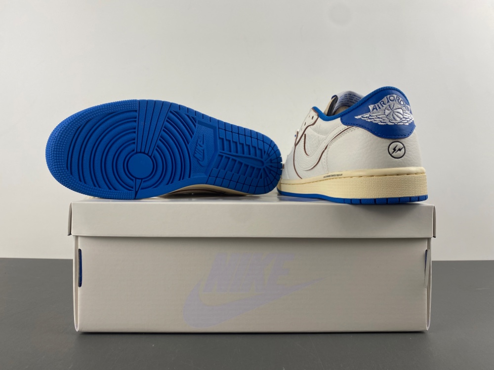 Travis Scott x Fragment x Air Jordan 1 Low OG 2.0 DM7866-104