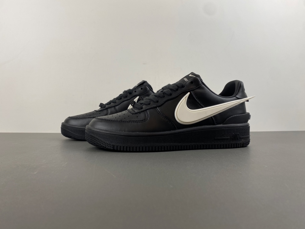 AMBUSH x Nike Air Force 1 Low  DV3464-001