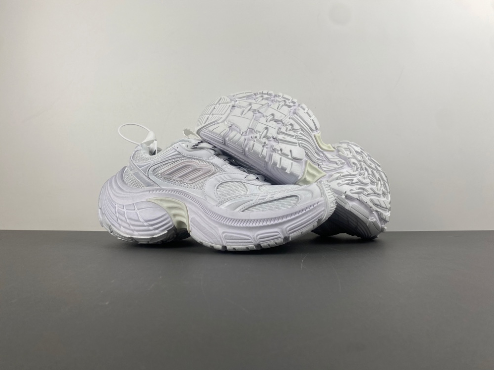 Balenciaga 911 815859 W2MV2 9000