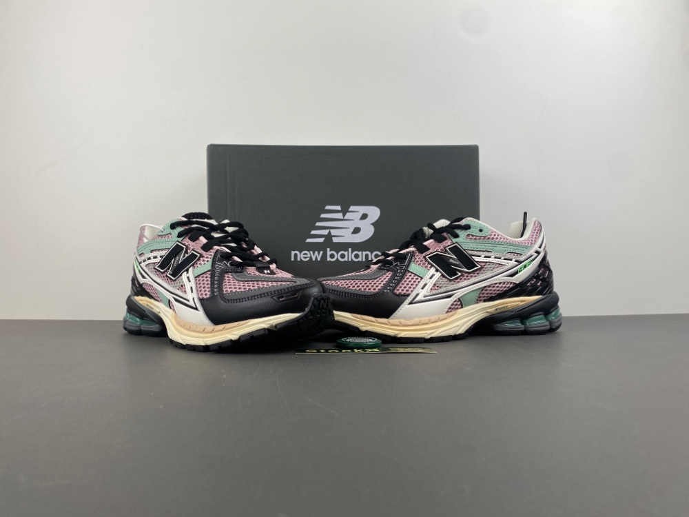 New Balance 1906 “Inkwell  U1906