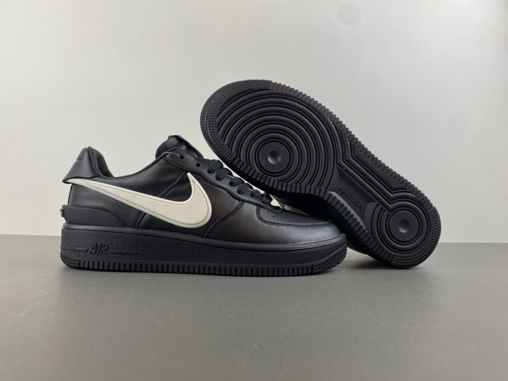 AMBUSH x Nike Air Force 1 Low  DV3464-001