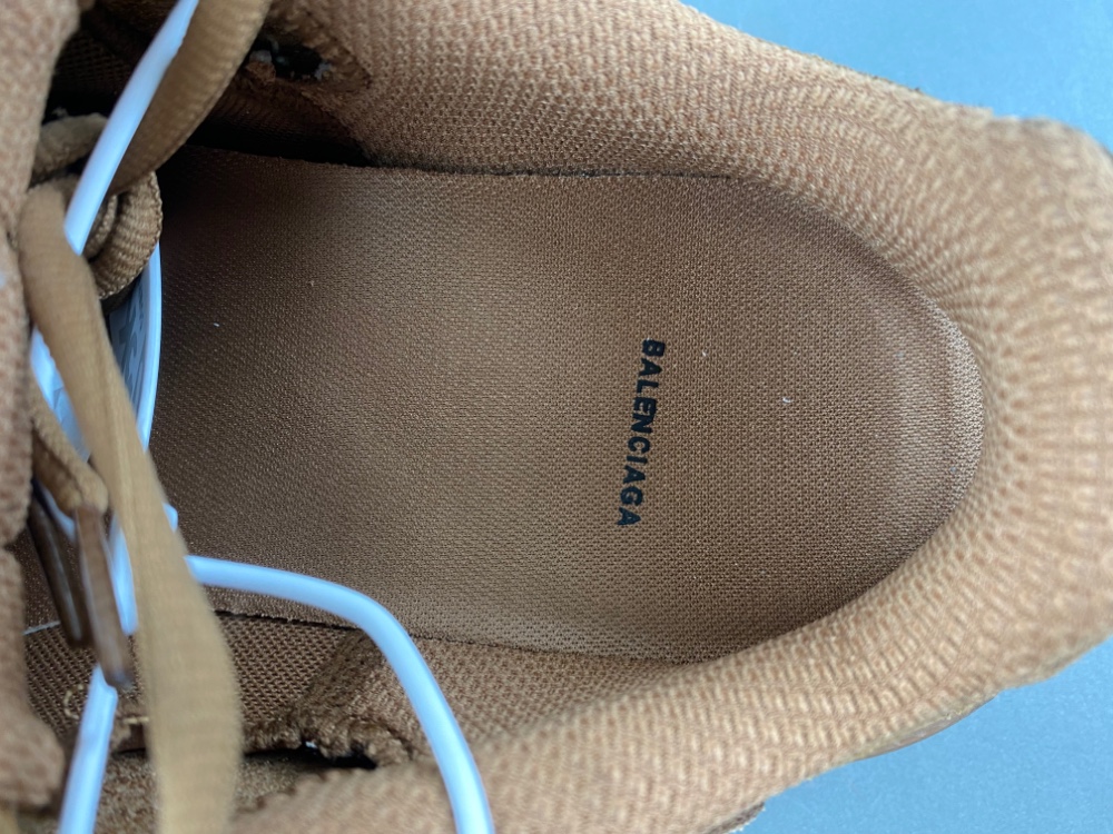 Balenciaga16s MONDAY 825418 WMNSS 2200
