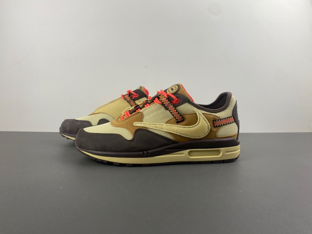 Nike Max1 ts  Travis Scott x MAX1  do9392-200