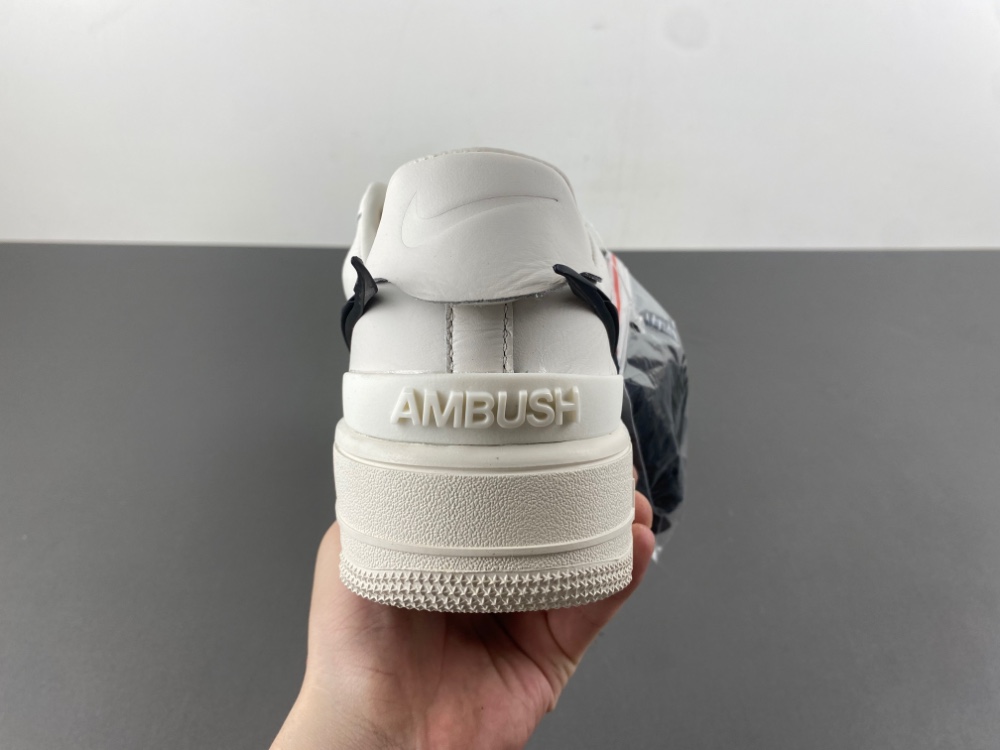 AMBUSH x Nike Air Force 1 Low  DV3464-002