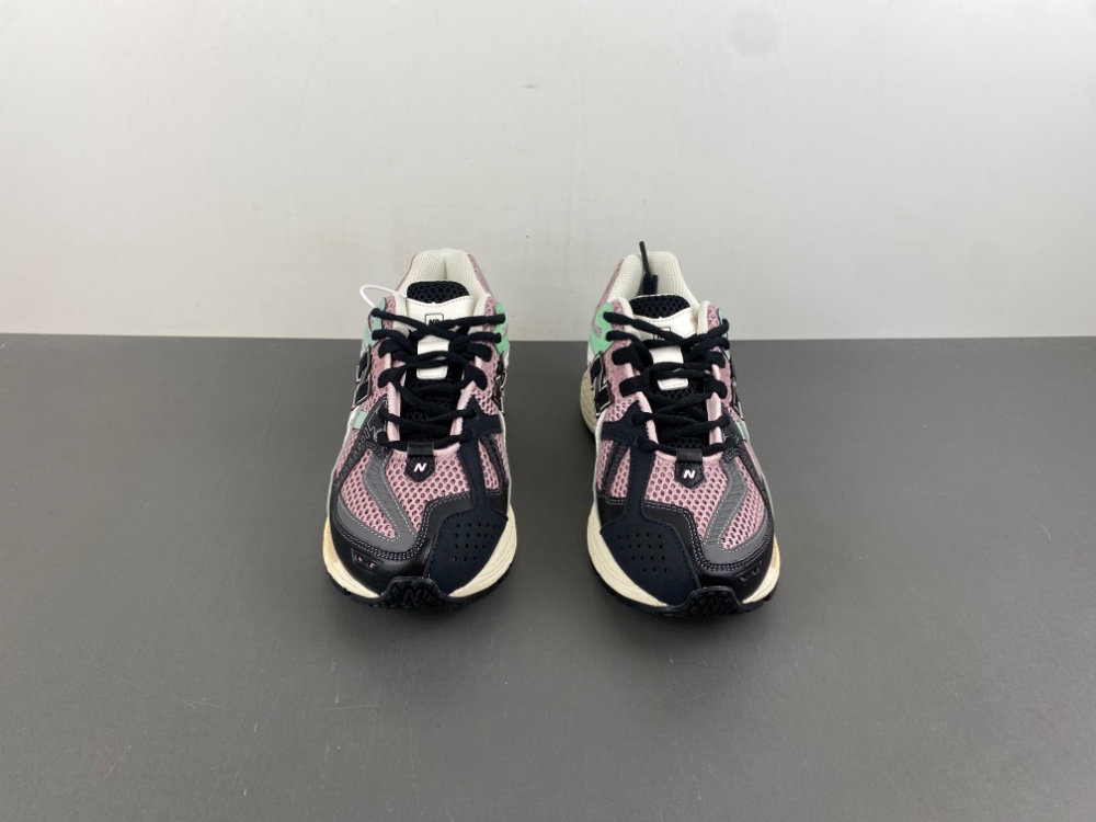 New Balance 1906 “Inkwell  U1906