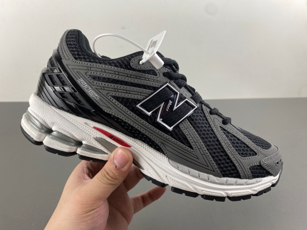 New Balance 1906A “Inkwell  U1906RCB