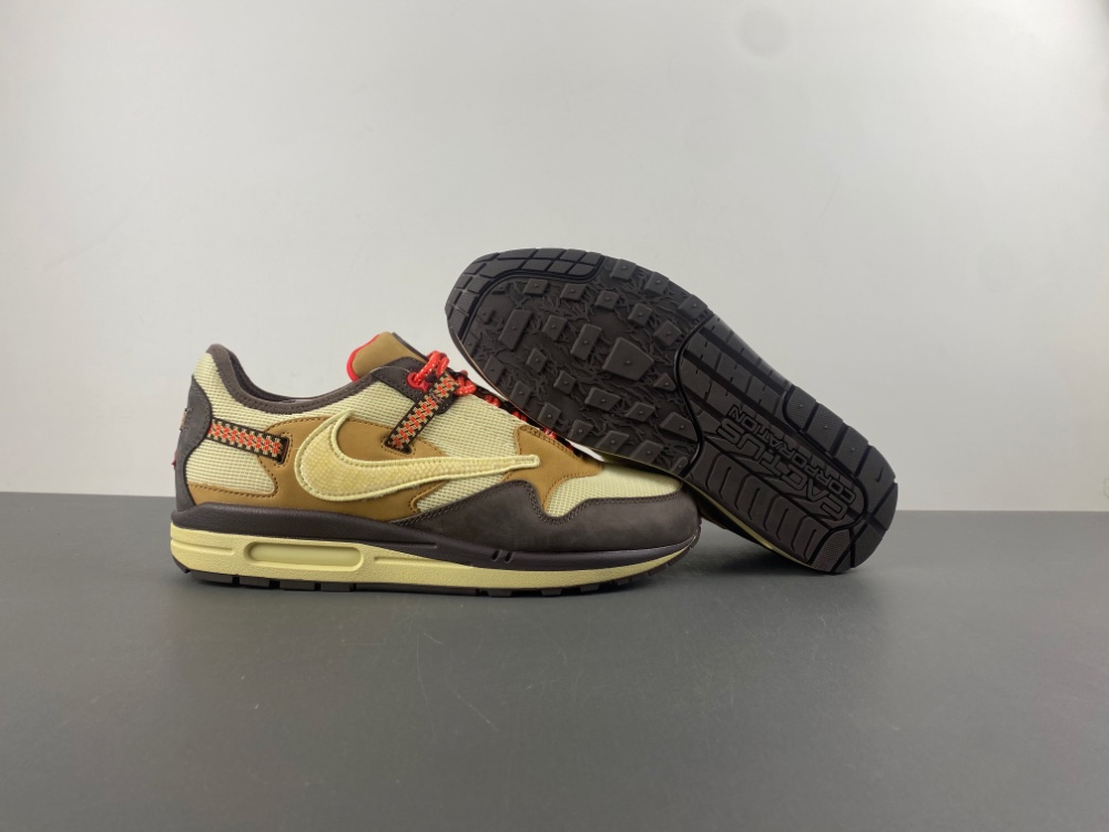 Nike Max1 ts  Travis Scott x MAX1  do9392-200