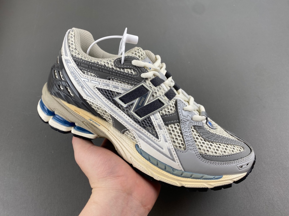 New Balance 1906 “Inkwell  U1906