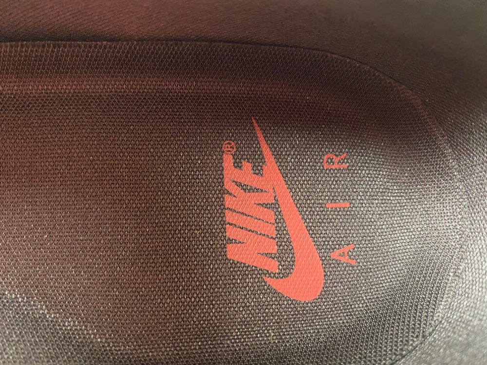 Nike Max1 ts  Travis Scott x MAX1  do9392-200