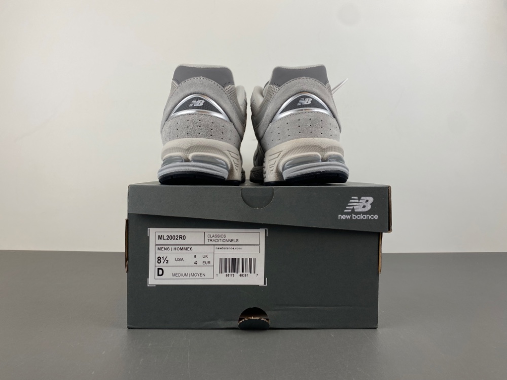 new balance NB 2002  ML2002R0