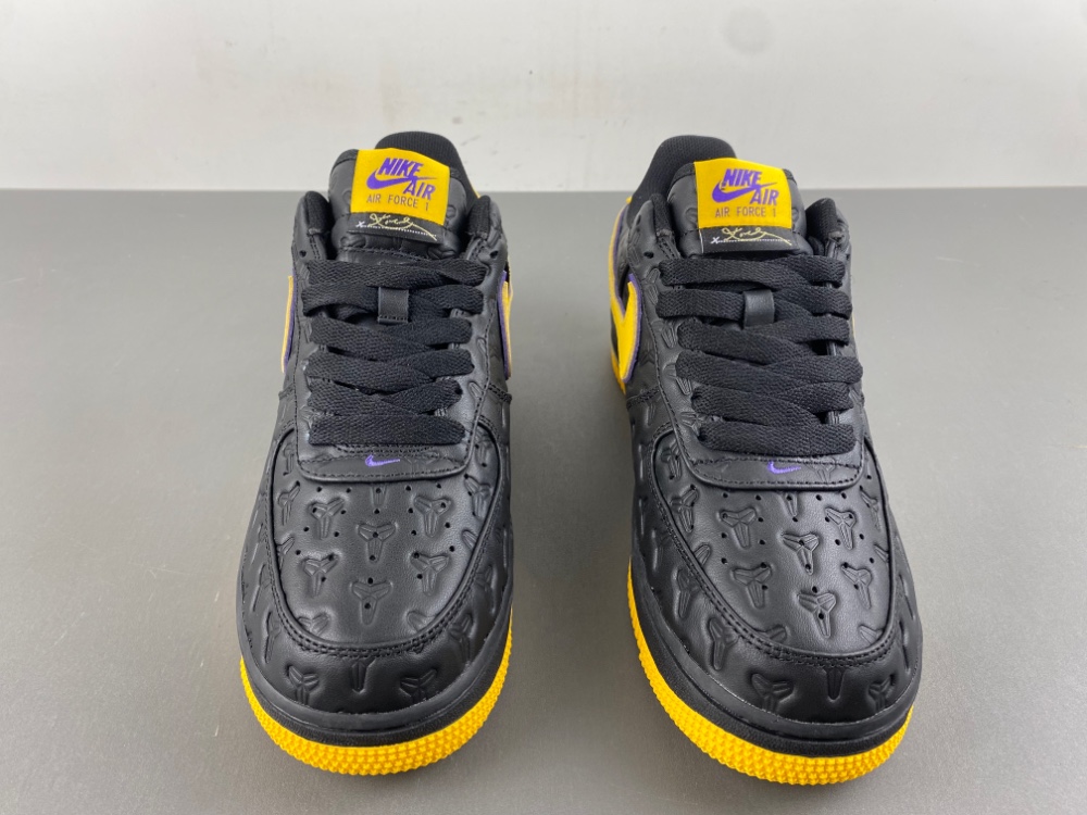 Kobe x Nike Air Force 1 Low  Kobe x AF1 HV5122-001
