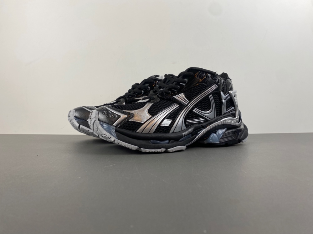 Balenciaga Runner  772774 W3RNY 0322
